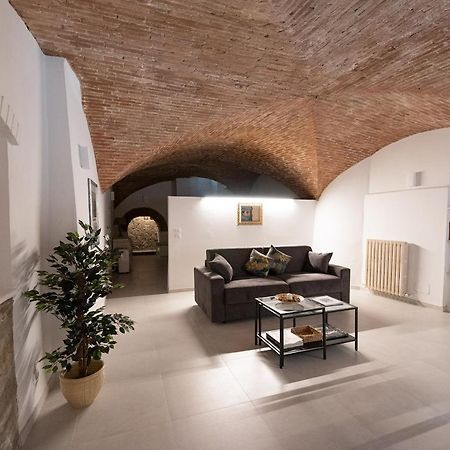 Incantevole Loft In Centro เปรูจา ภายนอก รูปภาพ